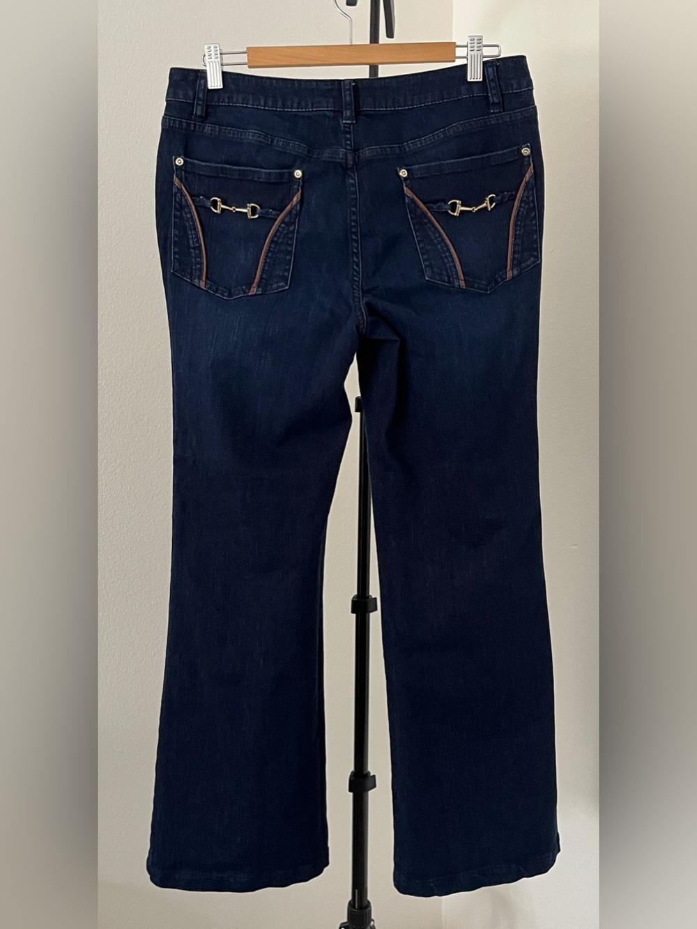 ✨ Cache Dark Wash Stretch Bootcut Jeans Size 10 Equestrian Detail